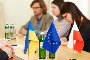 ОБСЕ приглашена украинскими властями, чтобы следить за соблюдением прав человека в стране