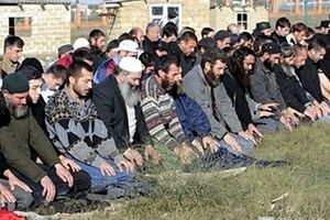Крымские татары начинают национально-освободительную борьбу за государственность