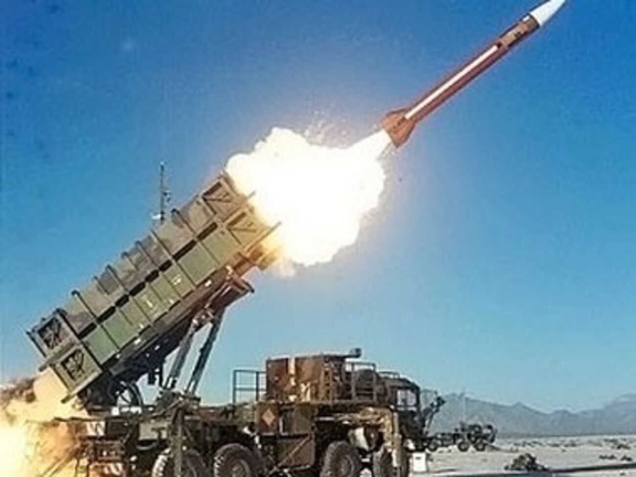 Столкновения на турецко-сирийской границе продолжаются