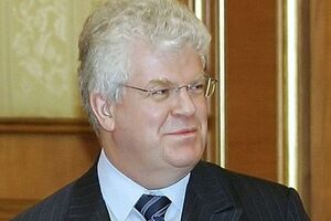 Владимир Чижов уверил, что у России нет намерений посылать войска на восток Украины