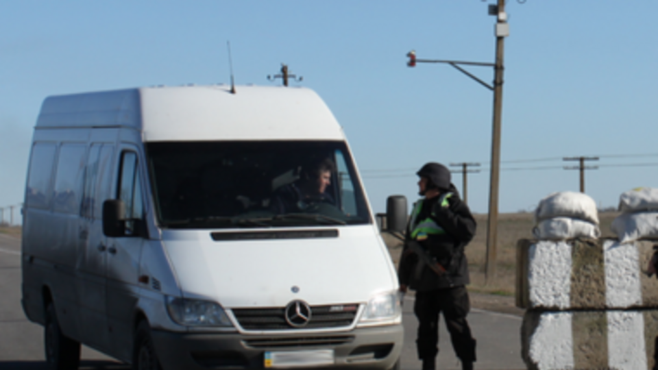 "Украинцы массово не стремятся в Крым", --- заявляют пограничники