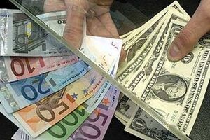 Гривна продолжает падение