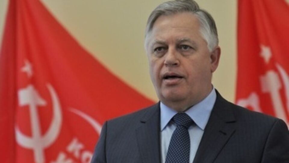 Симоненко уже в четвертый раз примет участие в президентской гонке