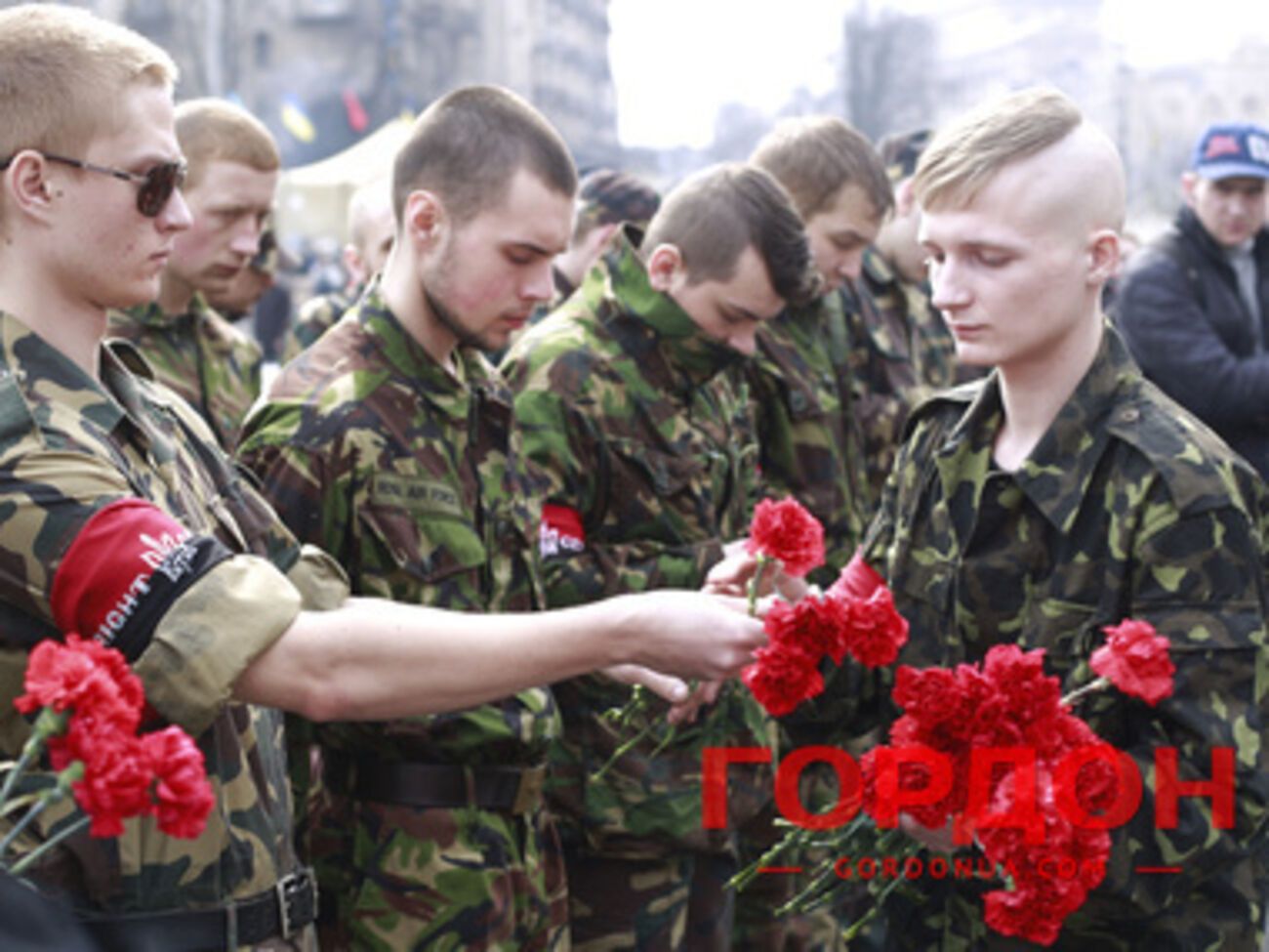 На Крещатике "Правый сектор" почтил память Сашка Билого