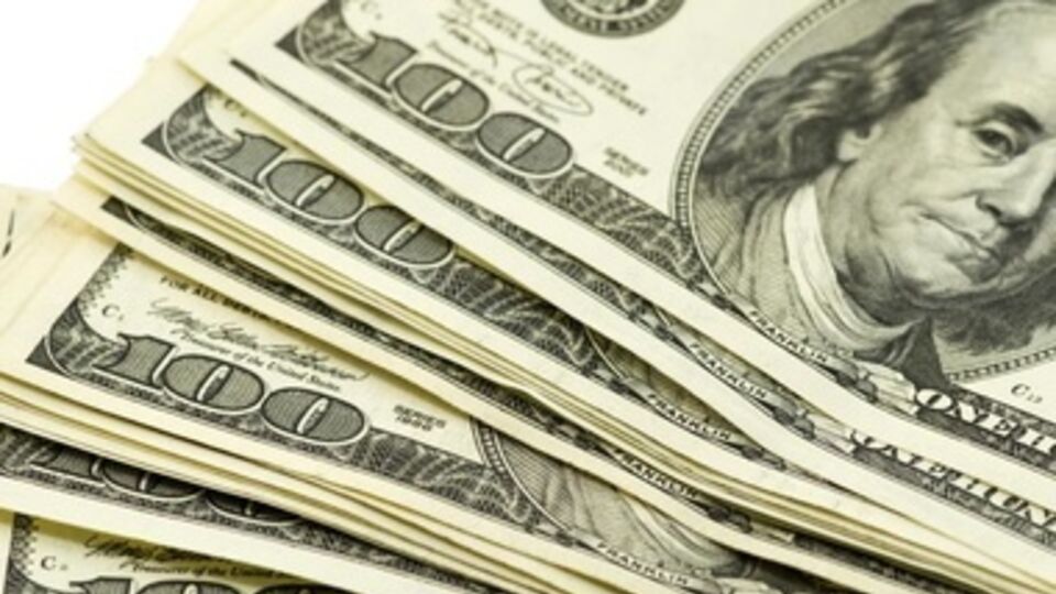 Курс доллара снова растет