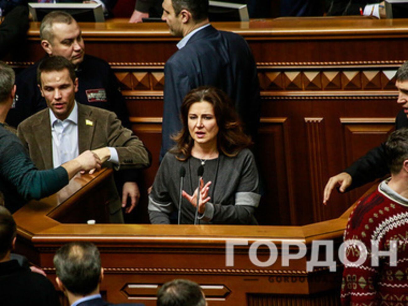 Народный депутат Инна Богословская