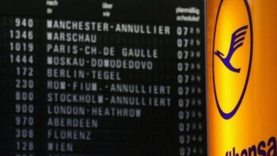 Lufthansa отменила почти 600 рейсов из-за забастовки