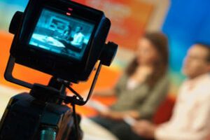 Большинство россиян получают информацию из телевидения