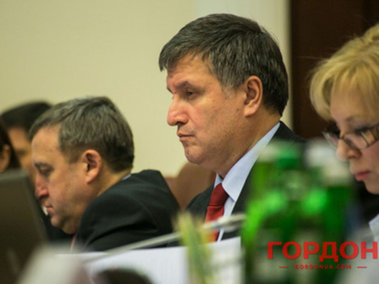 Аваков готов к переговорам с "Правым сектором"