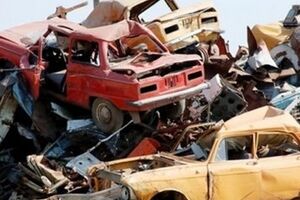 Ставка сбора для украинцев составляла 5500 грн для легковых автомобилей и 11 тыс. грн --- для грузовиков и автобусов