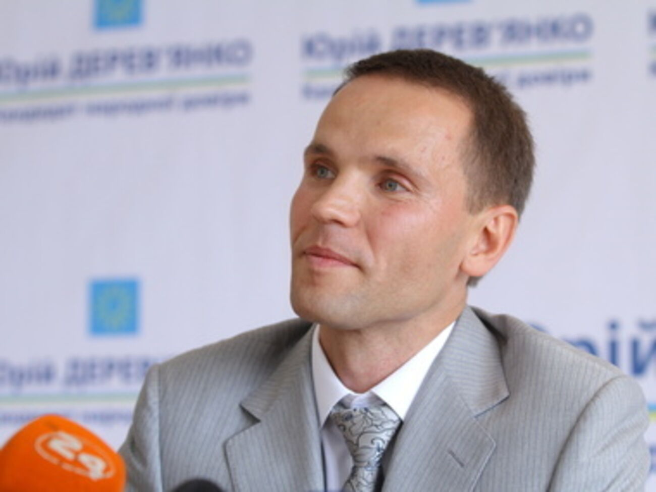 Деревянко считает, что "Правый сектор" действует на грани