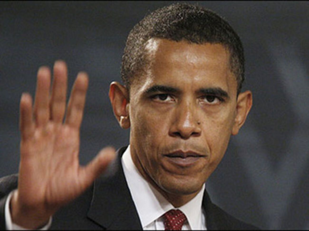 Обама может попытаться обрушить российскую экономику, предполагают СМИ