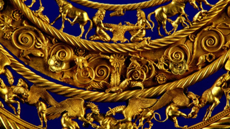 Украина намерена забрать с выставки золото скифов из крымских музеев