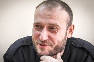 Лидер "Правого сектора" подал документы в ЦИК