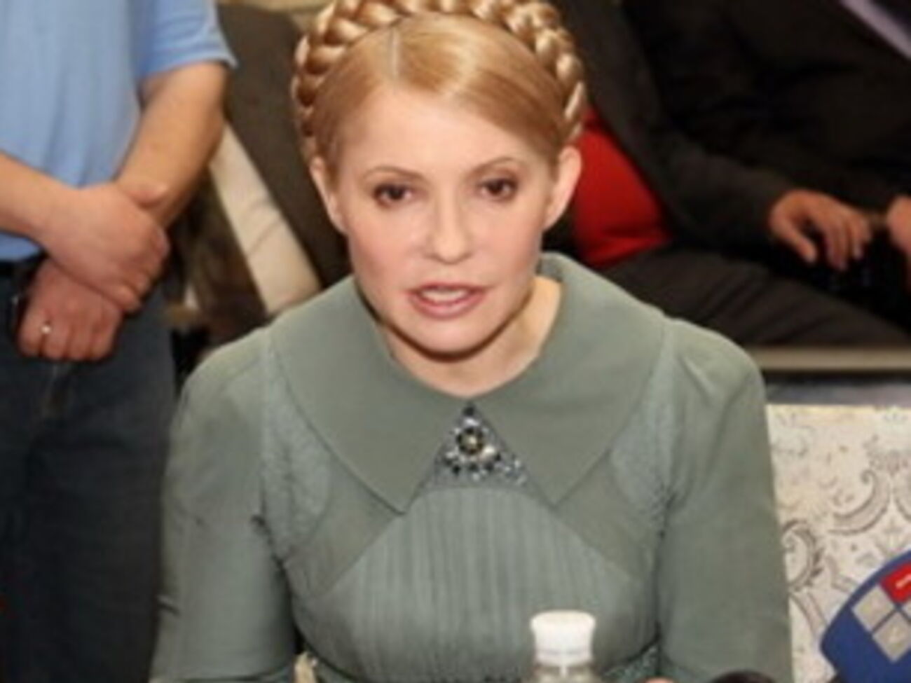 Штурмующие уже заняли первый и второй этажи ОГА