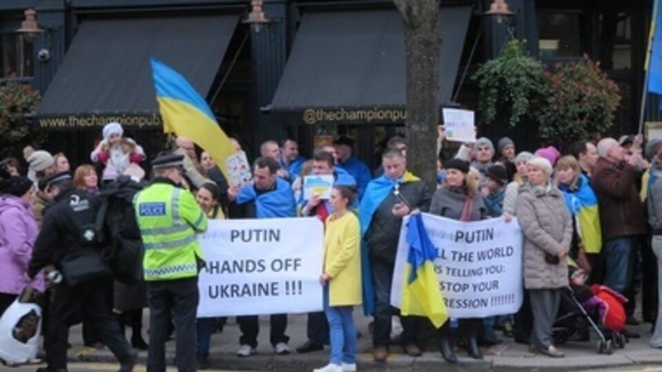 На Даунинг-стрит в Лондоне проходит 24-часовая акция в поддержку Украины