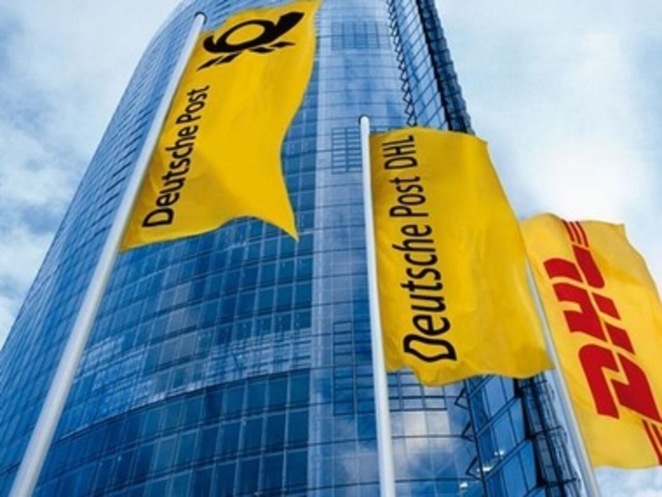 Deutsche Post --- транснациональная курьерская компания со штаб-квартирой в Бонне