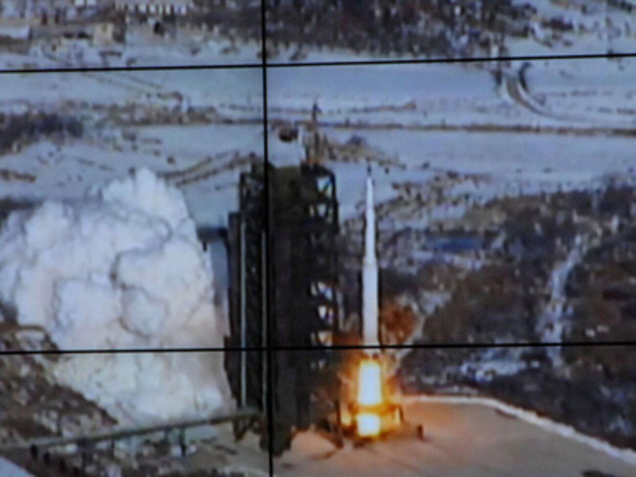 КНДР пригрозила новыми ядерными испытаниями