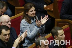 Богословская считает, что Тимошенко может вернуть Конституцию Януковича