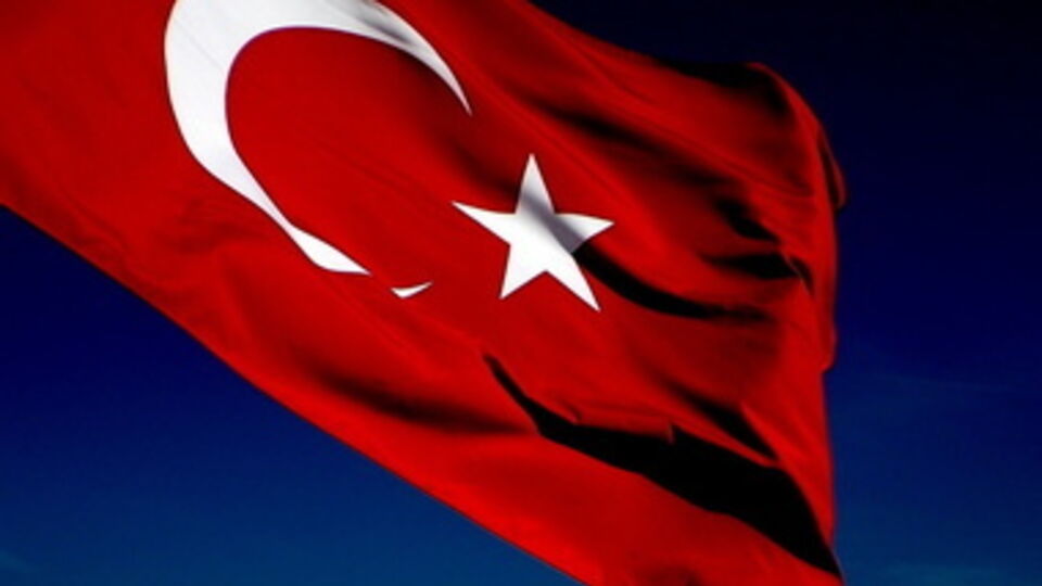 Всего на выборах зарегистрировано более 52 млн избирателей