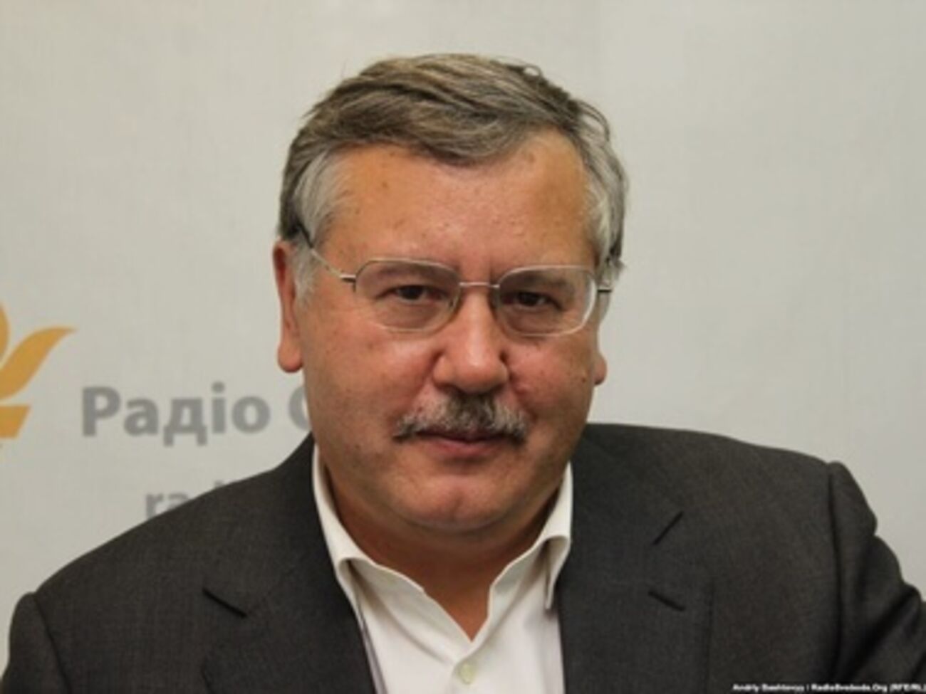 Гриценко собирает деньги на предвыборную кампанию