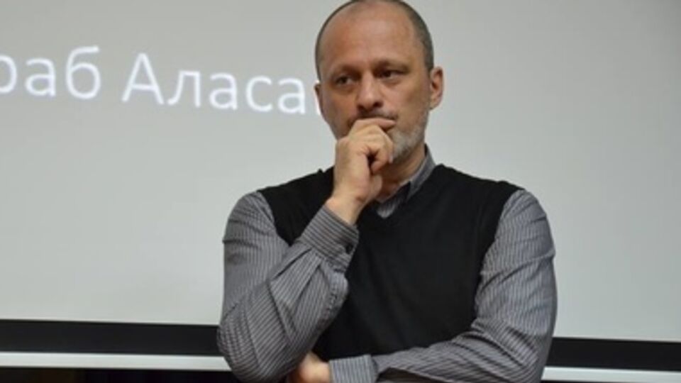 "Первый национальный" проведет дебаты между всеми кандидатами в президенты