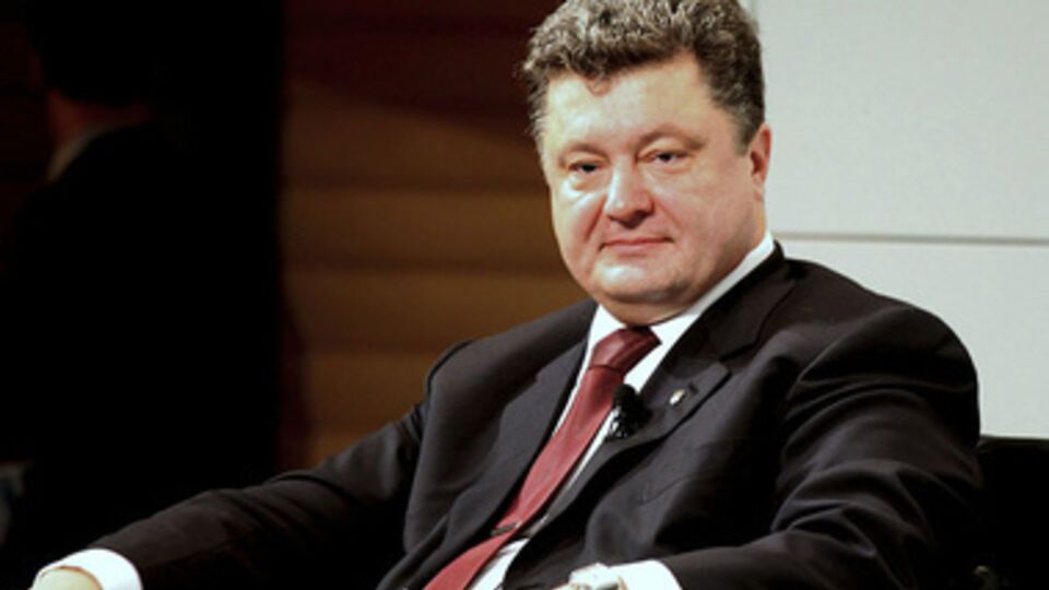 Порошенко уверен, что Украина никогда не признает аннексии Крыма