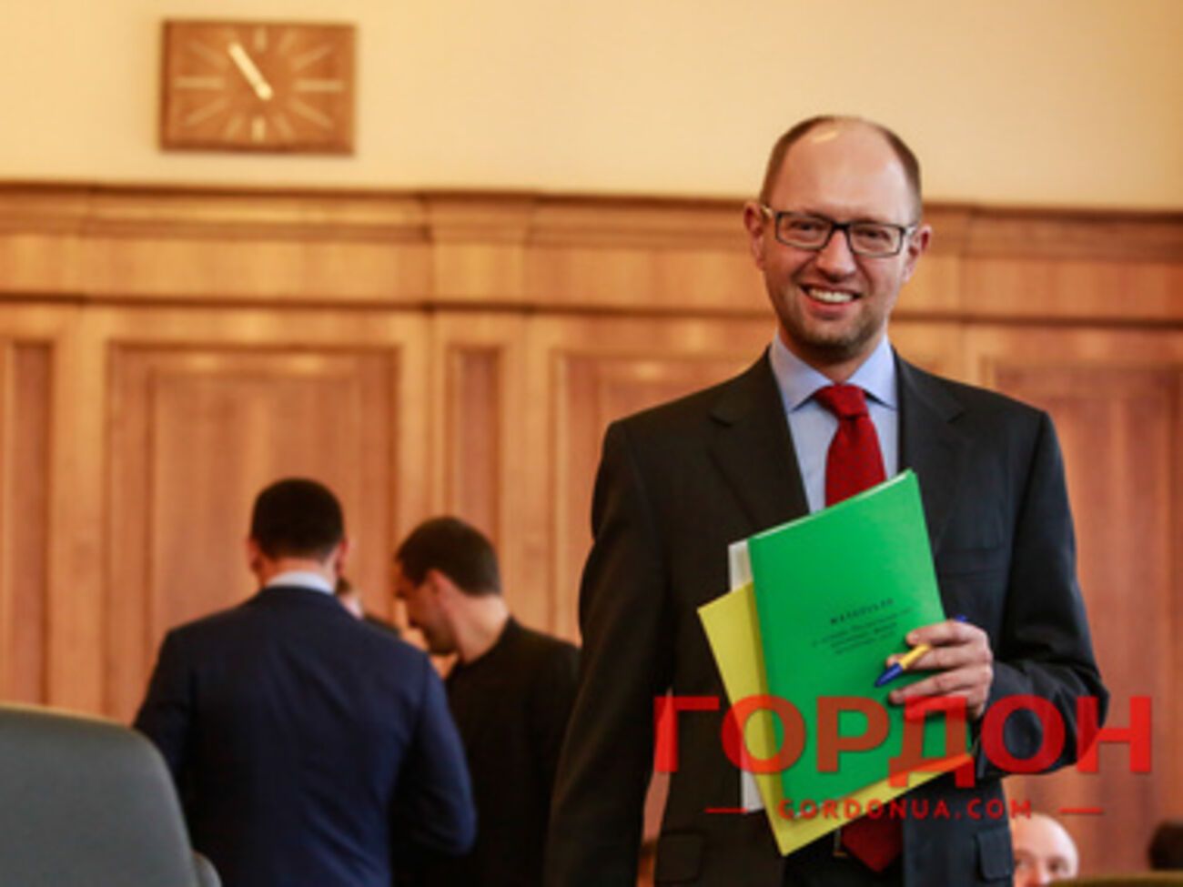 Арсений Яценюк отчитался о доходах