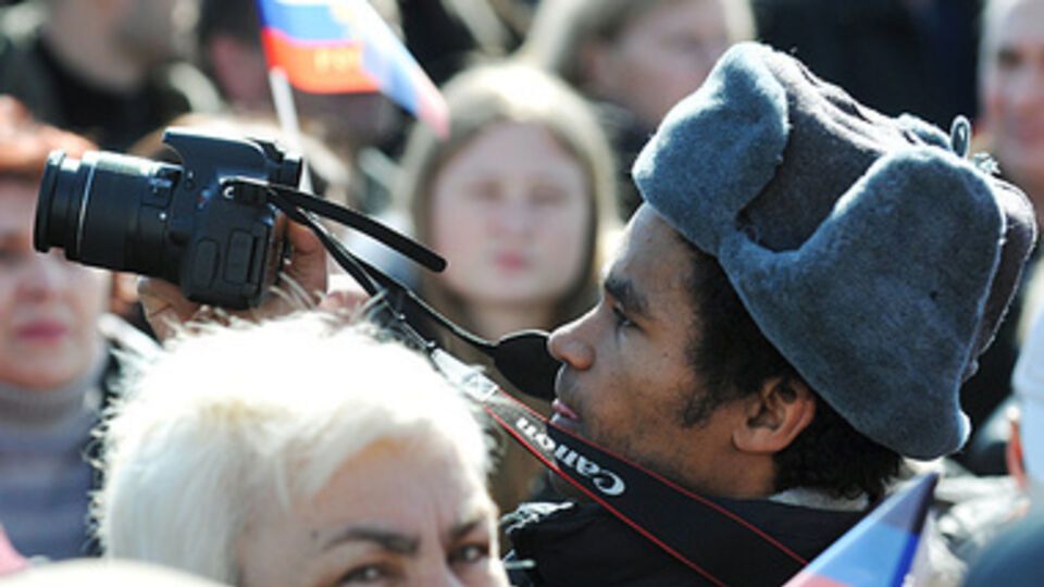 Бенес Айо считает, что Янукович спас Украину