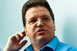 Алексей Плотников