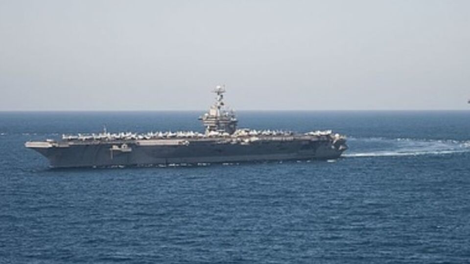 Harry S. Truman теоретечиски может угрожать России