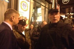"Правый сектор" отказался выдать стрелка