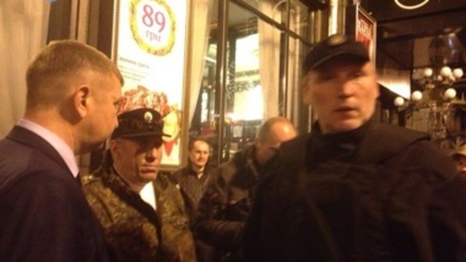 "Правый сектор" отказался выдать стрелка