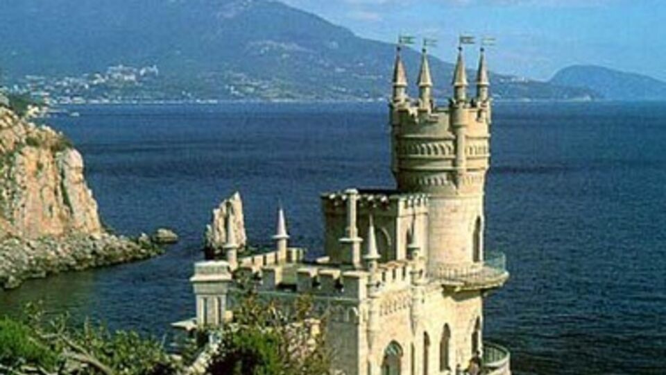 Специалисты спрогнозировали, что в текущем году число отдохнувших на полуострове туристов упадет на 30%