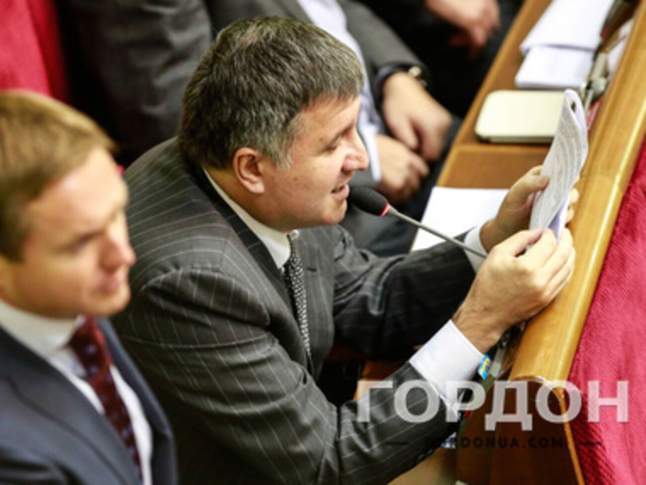 Аваков намекнул: на Евромайдане людей расстреливала "третья сторона"