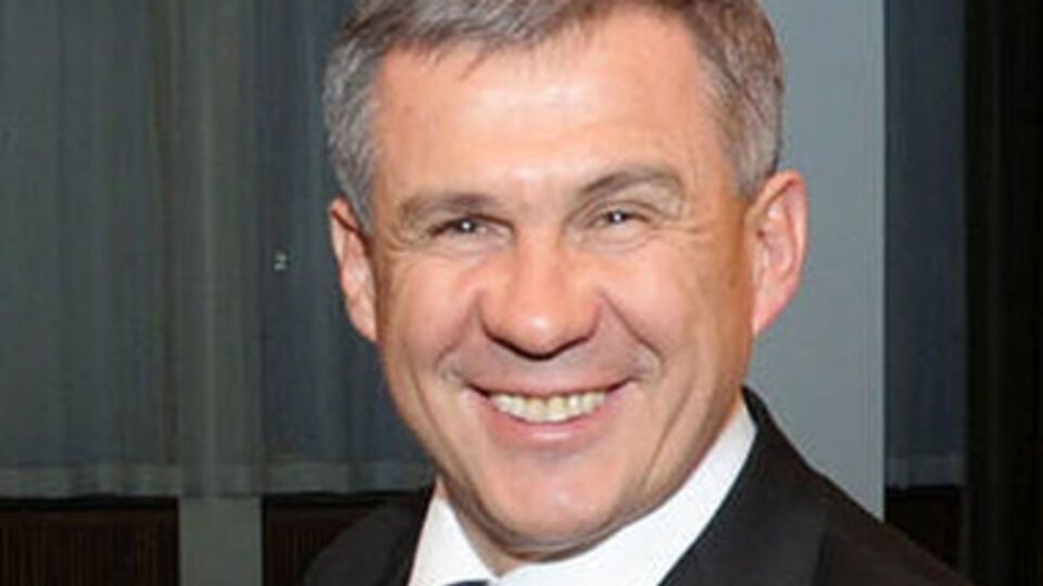 Минниханов ранее призвал жителей Татарстана поддержать крымчан