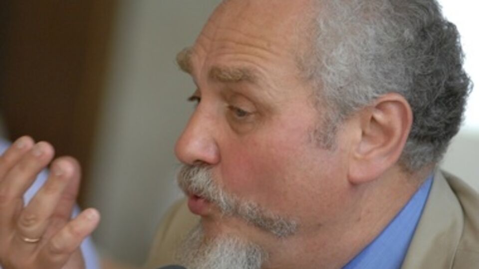 Андрей Зубов --- всемирно известный специалист в сфере религии и истории