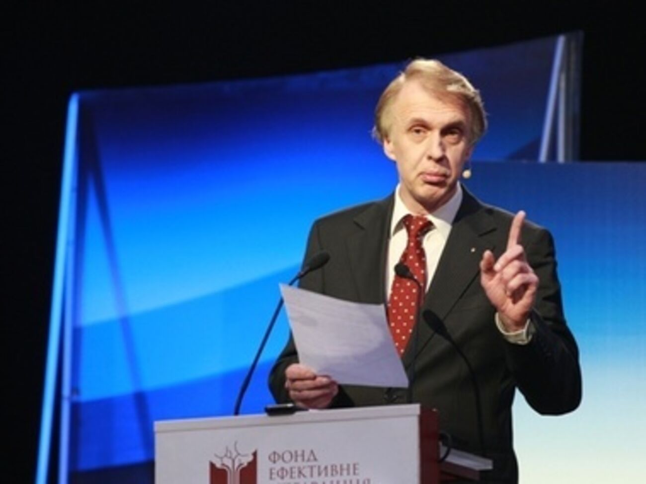 Путин начал новую холодную войну, считает экс-министр