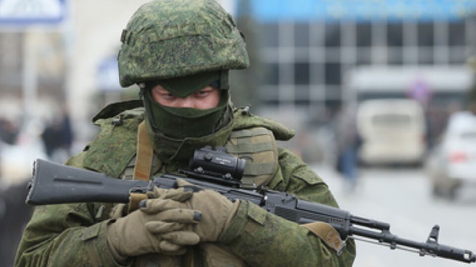 Российский солдат в Симферополе
