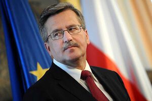 Бронислав Коморовский