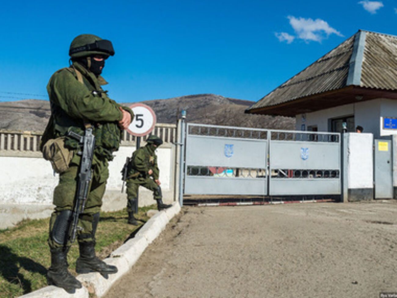 Военные в Крыму