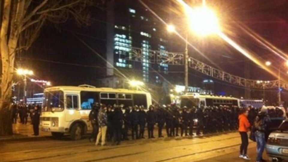 Милиция начала защищать приверженцев неделимой Украины