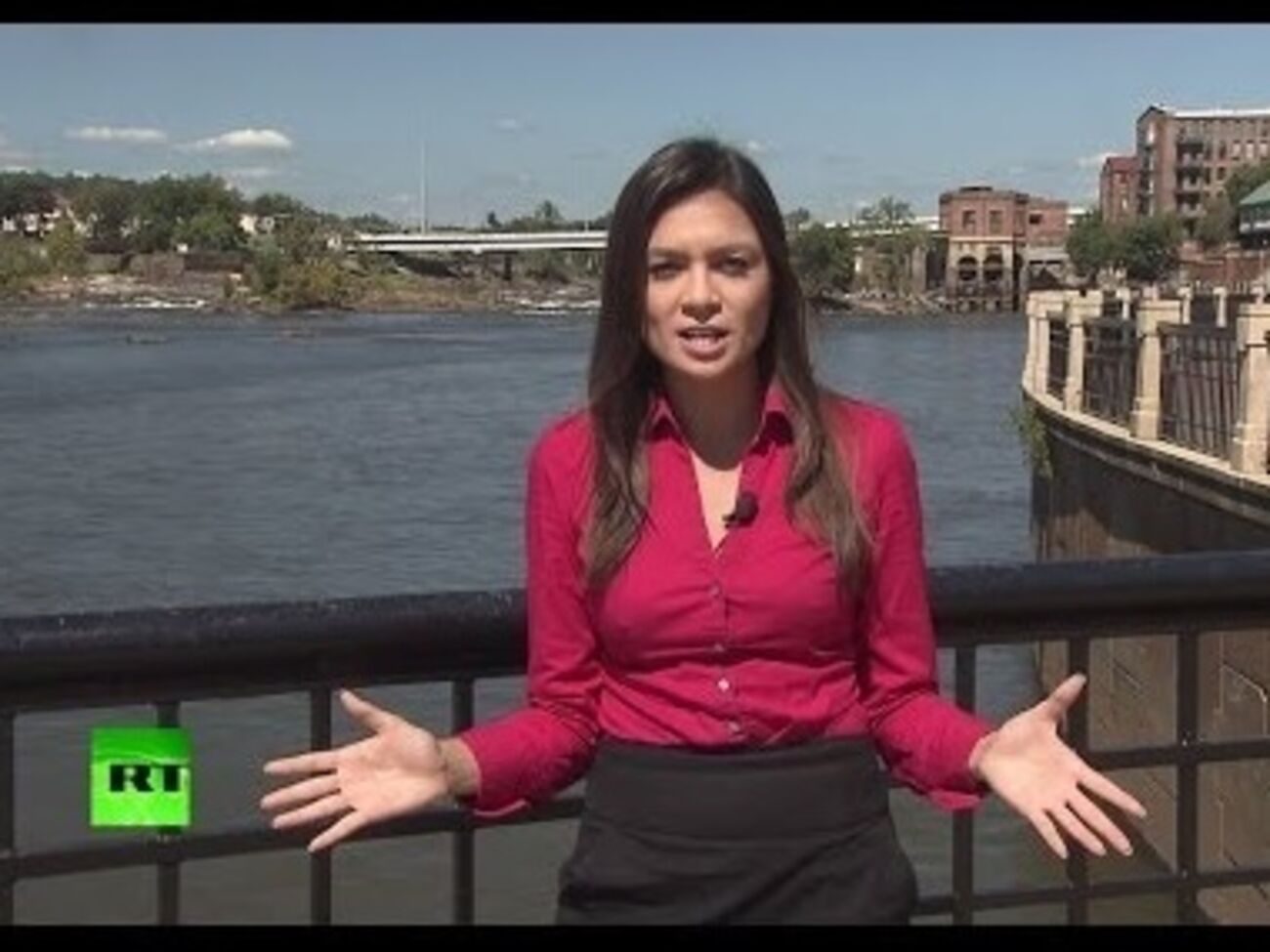 Лиз Уол отказалась работать на российское правительство