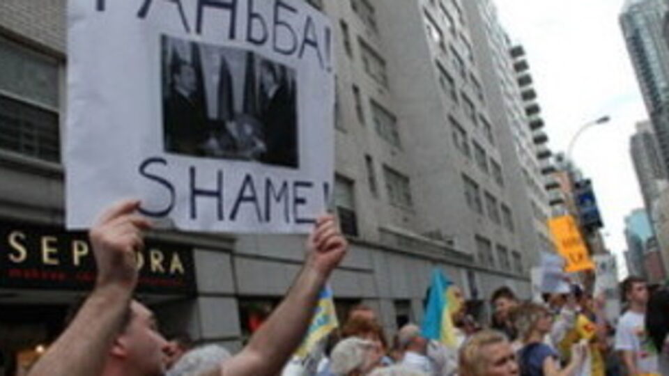 Президенты США и России раскритиковали аргументы друг друга насчет ситуации в Крыму