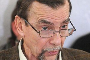 Лидер движения Лев Пономарев