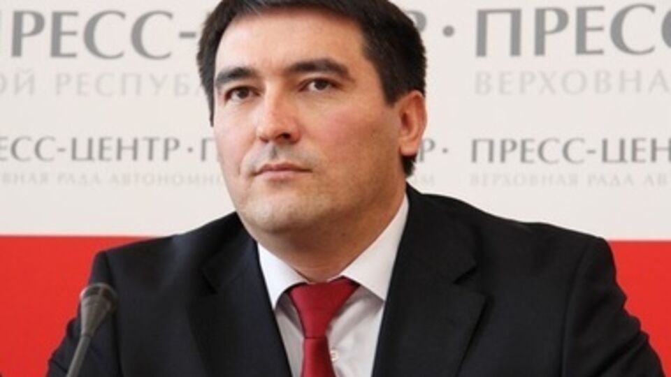 Рустам Темиргалиев --- заместитель самопровозглашенного главы Совета Министров Крыма Сергея Аксенова