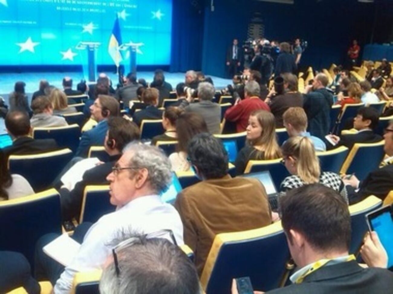 Пресс-конференция Арсения Яценюка на самиите ЕС