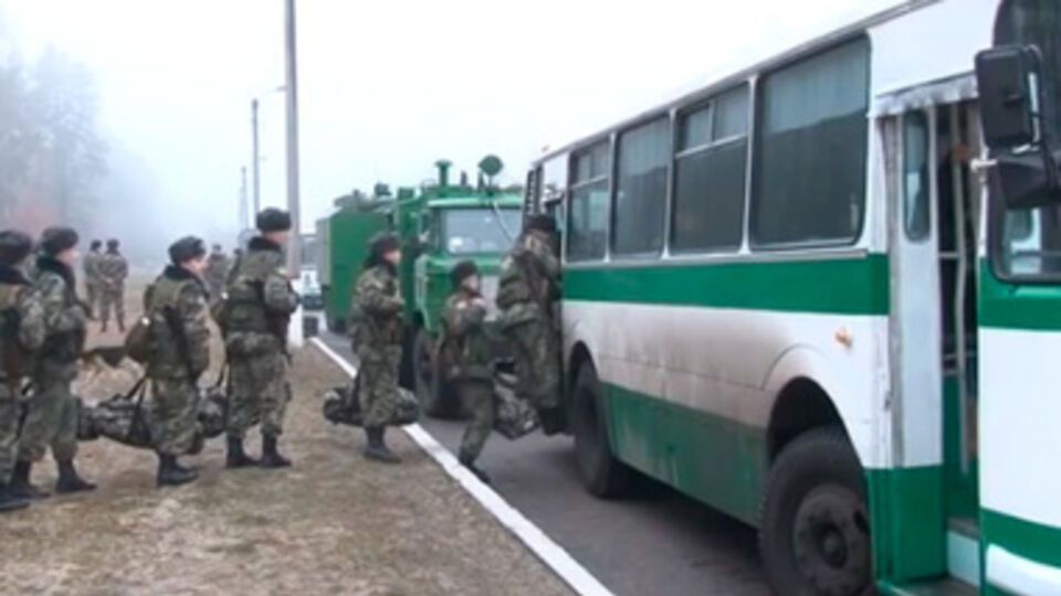 Пограничники усиливают границу с Россией