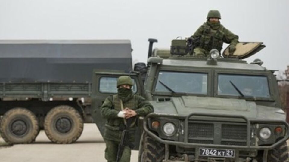 "Тигр" блокирует военную часть в Бельбеке