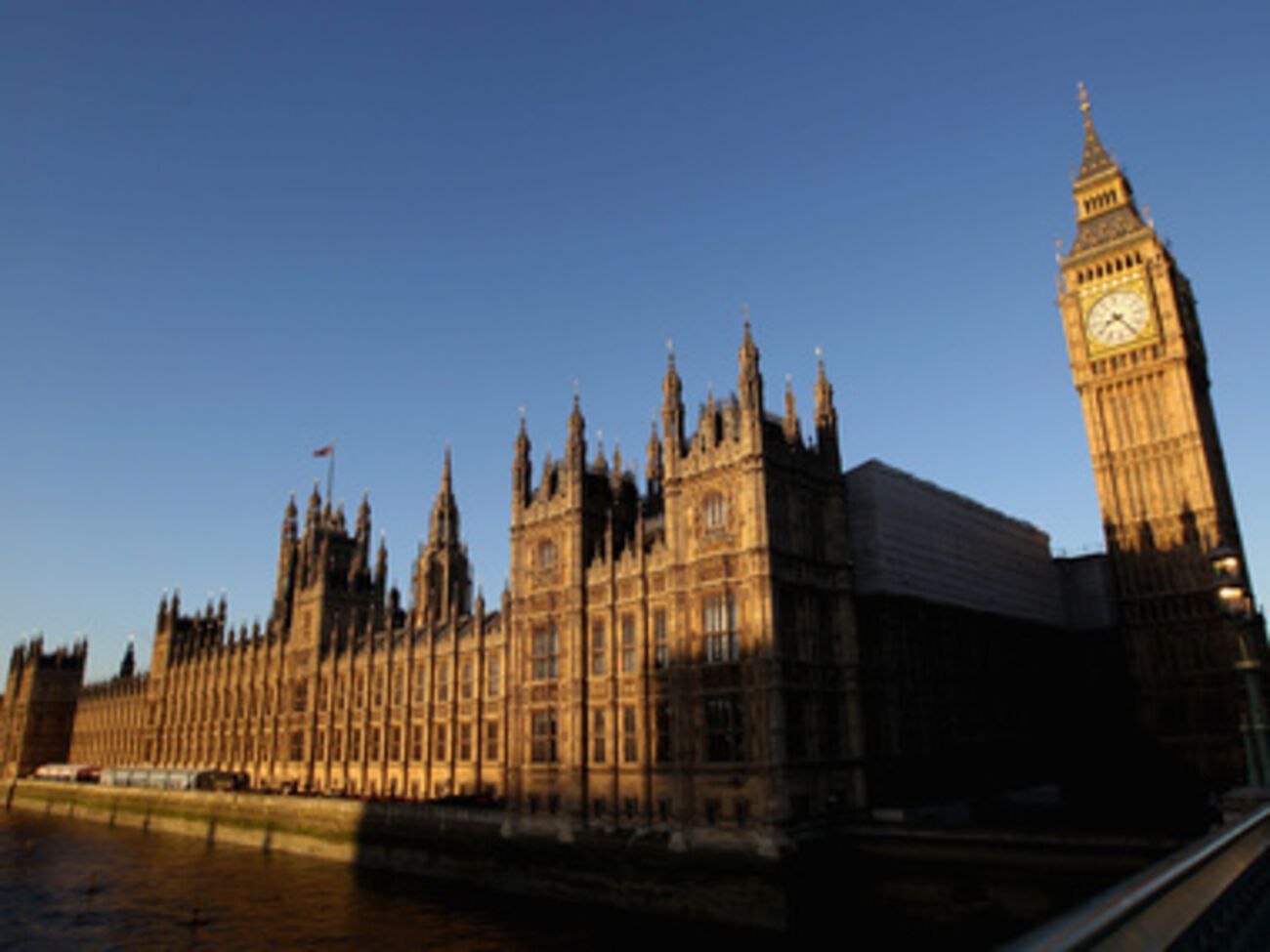 Правительство Великобритании обнародовало имена украинцев, чьи активы заморозили